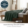 image:imageMellanni Queen Size Flat Sheet  Iconic Collection Bedding  Hotel Luxury Extra Soft Cooling  Wrinkle Fade Stain Resistant  1 Flat Sheet Only Queen White1447 Emerald Green