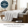 image:imageMellanni Queen Size Flat Sheet  Iconic Collection Bedding  Hotel Luxury Extra Soft Cooling  Wrinkle Fade Stain Resistant  1 Flat Sheet Only Queen White1102 White