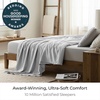 image:imageMellanni Queen Size Flat Sheet  Iconic Collection Bedding  Hotel Luxury Extra Soft Cooling  Wrinkle Fade Stain Resistant  1 Flat Sheet Only Queen White1363 Light Gray